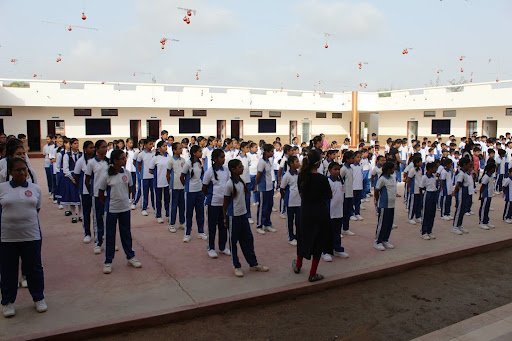 Mom's School Mom's School