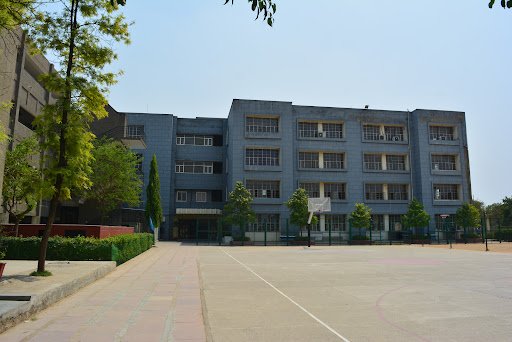 Chinmaya Vidyalaya New Delhi Chinmaya Vidyalaya New Delhi