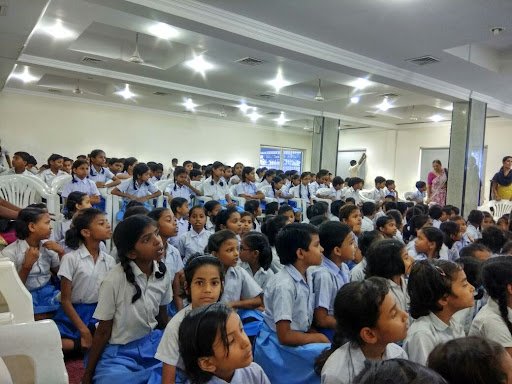 Narbheram Hansraj English School