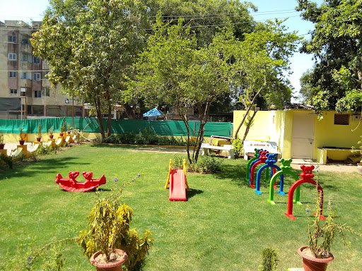 eduMETA THE i-SCHOOL Anand eduMETA THE i-SCHOOL Anand