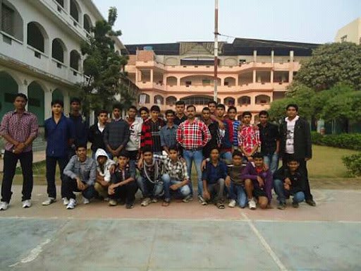 Lucknow Public School