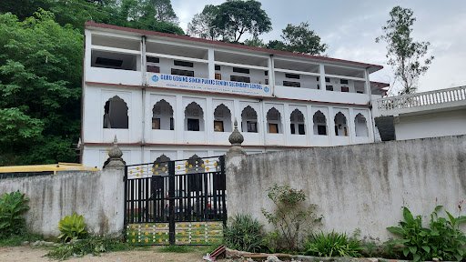 Guru Gobind Singh Public Senior Secondary School