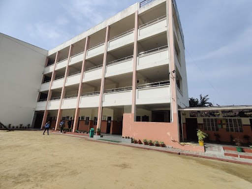PGM International School