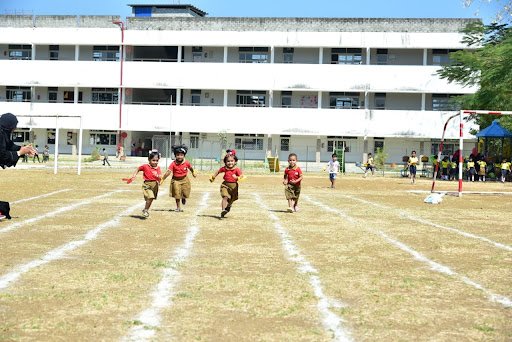 Creative Public School