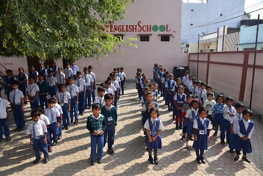 Holy Crescent English School