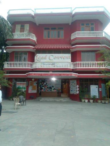 Lead Convent Lead Convent
