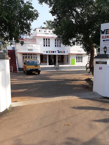 Weeny Whiz Elementary School