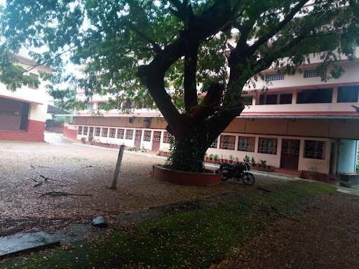 St. Clare's Convent Girls Higher Secondary School