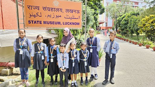 Discovery International School