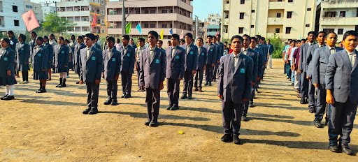 SRI VIKAS CO SCHOOLS - IIT-JEE - NEET CLASSES - CO SCHOOL - KANURU-VIJAYAWADA - HOSTEL- DAY - CH RAGHU RAM - CH LAKSHMI RAM