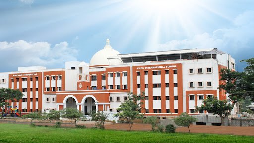 KLES’ International School