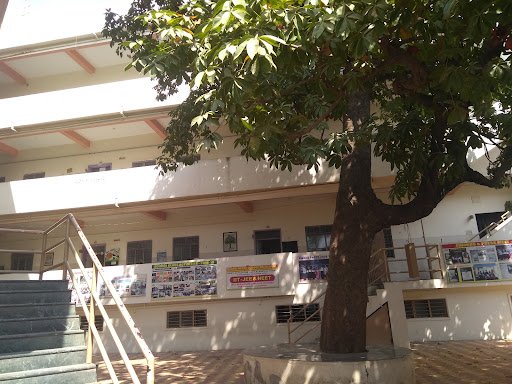 S.R.N. Mehta School - State Board School in Gulbarga