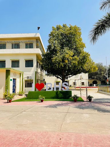 Boys’ High School And College