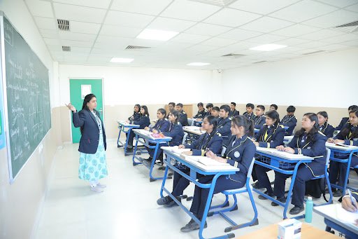 The Wisdom Global School |Best CBSE School in Haridwar| Best School In jwalapur| Top Most School Of Haridwar