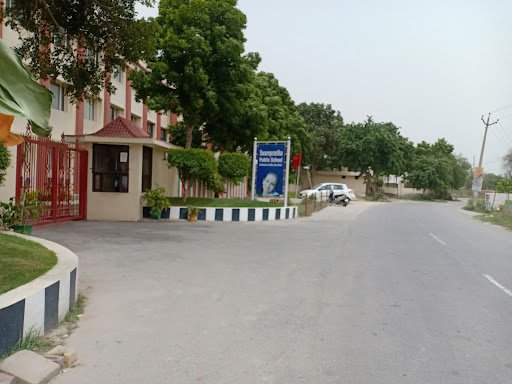 Swarnprastha Public School | Day School | Flexi Boarding | Boys Boarding School