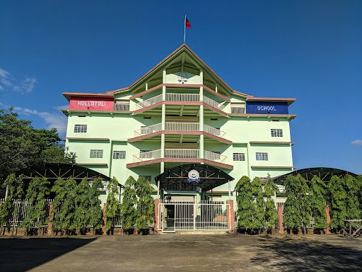 Hollotoli School