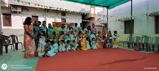 KIDZEE (V4 institute's)