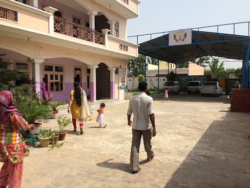 Smart Scholars School