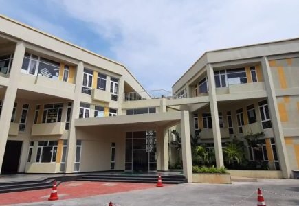 K. C. HIGH SCHOOL 1 k c high school