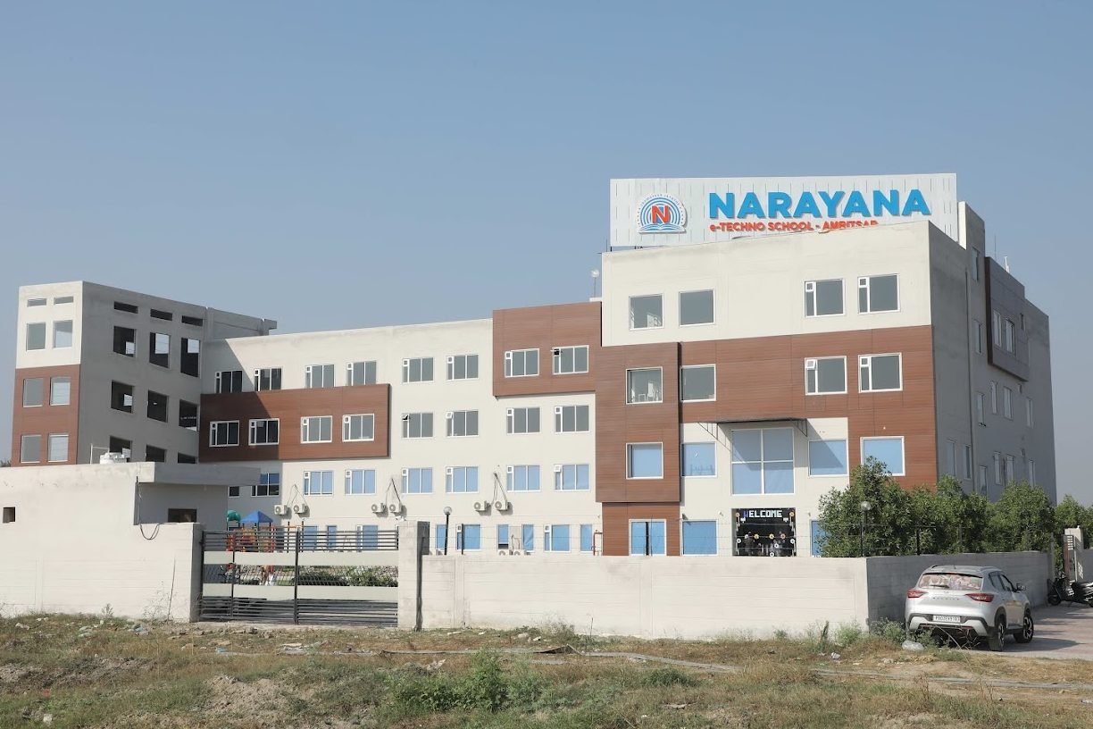 narayana etechno school alpha international city 1